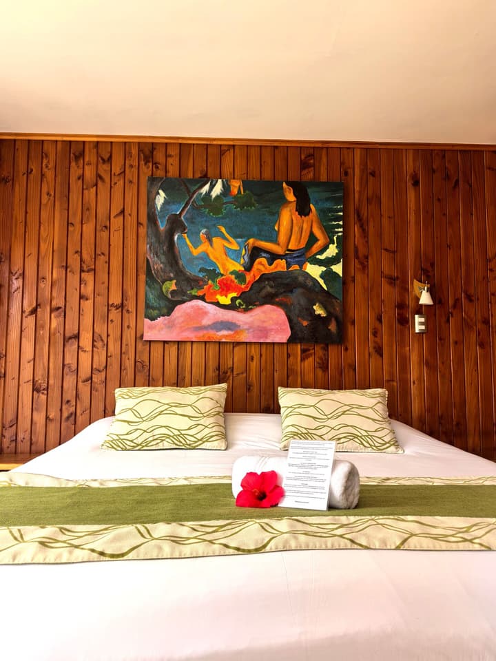Taha Tai Hotel