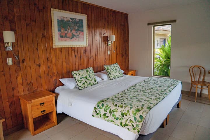 Taha Tai Hotel