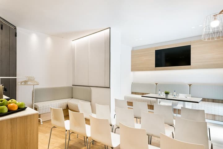 Hotel Acta Laumon