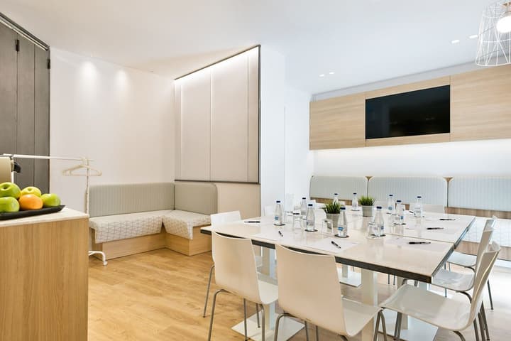Hotel Acta Laumon