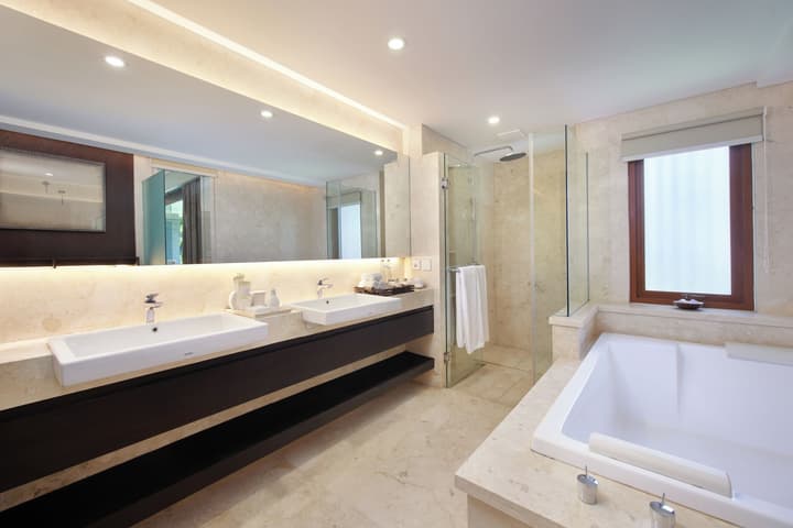 Royal Kamuela Villas & Suites at Monkey Forest, Ubud - For Adults Only