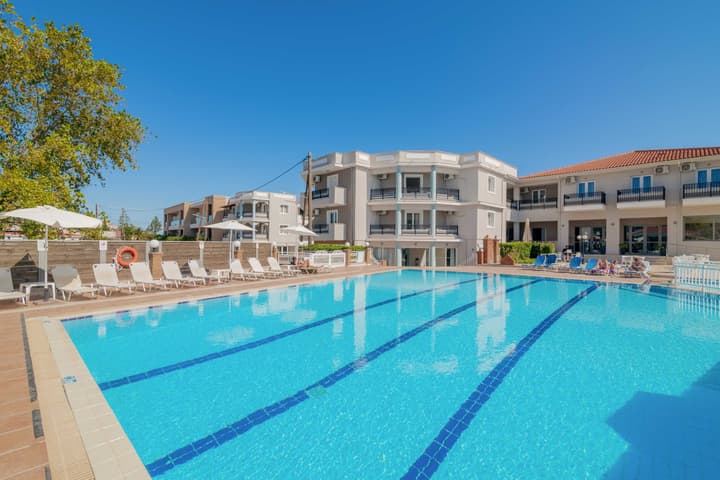 Karras Hotel