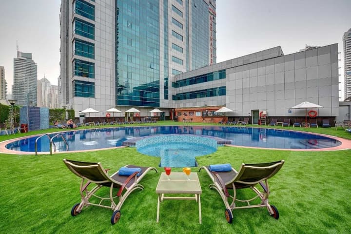 Sunday Marina View Hotel Apartments