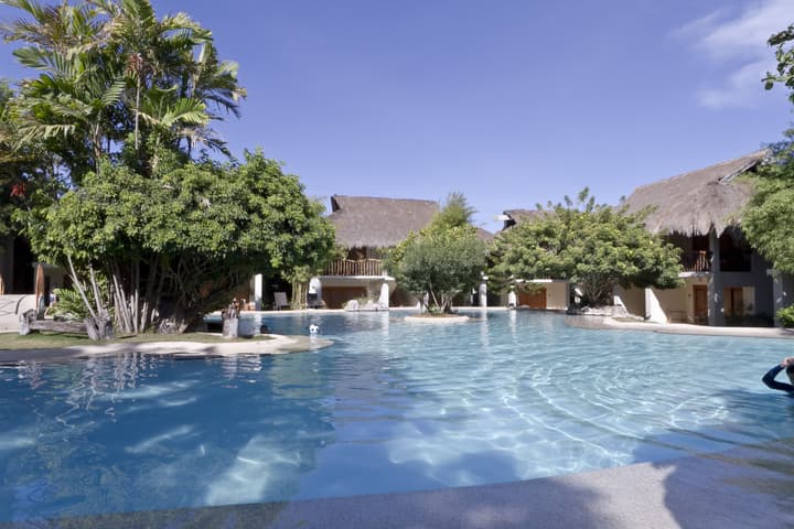 Bluewater Maribago Beach Resort