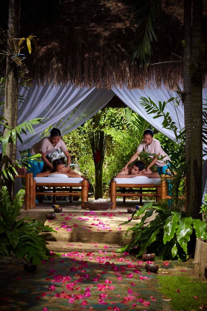 Bluewater Maribago Beach Resort