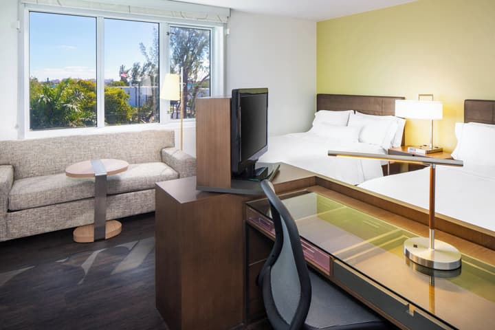 Element by Marriott Miami International Airport
