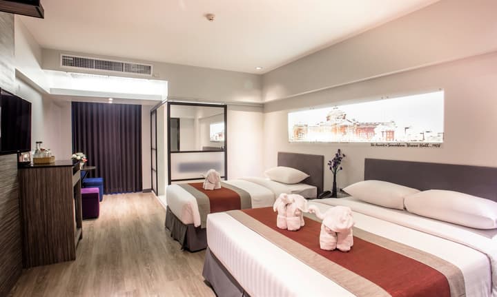 Nouvo City Hotel