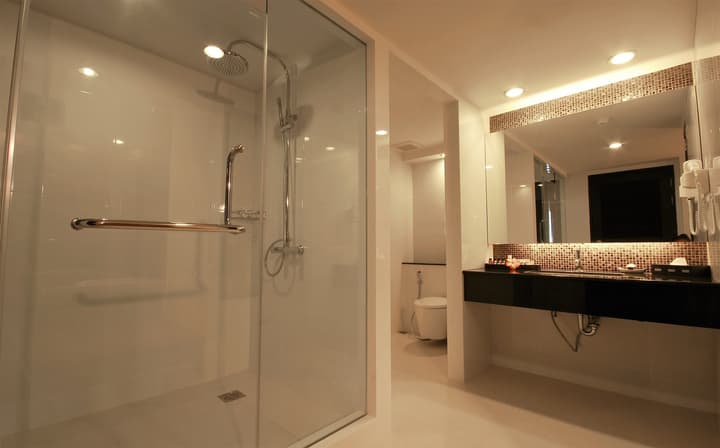 Nouvo City Hotel