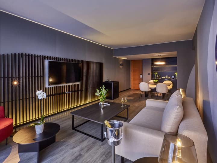 Pullman Lima San Isidro