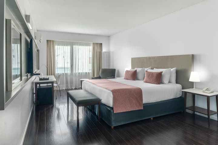 Dazzler by Wyndham Buenos Aires Recoleta