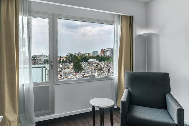 Dazzler by Wyndham Buenos Aires Recoleta