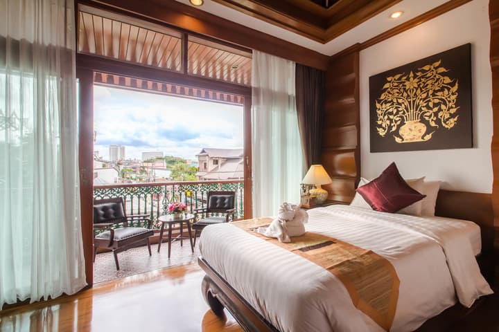 Sunday Villa Sirilanna Hotel