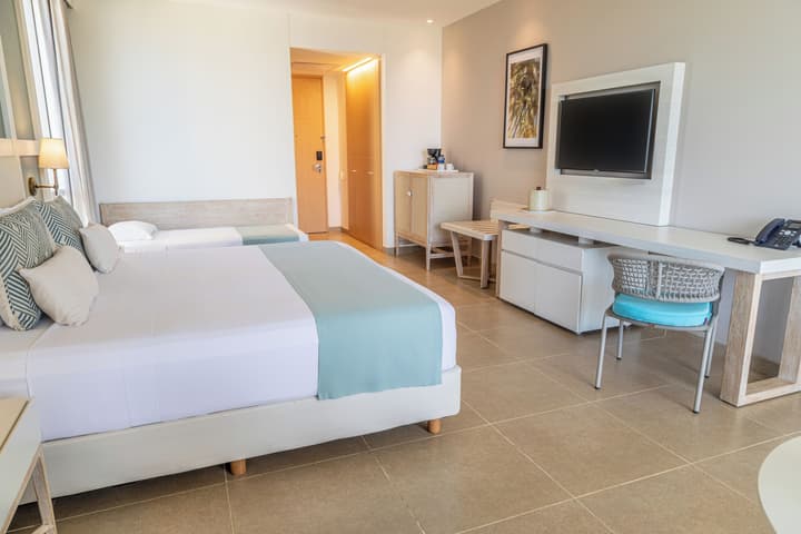 Hotel Irotama Lago