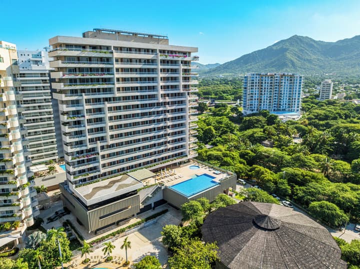 Hotel Irotama Lago