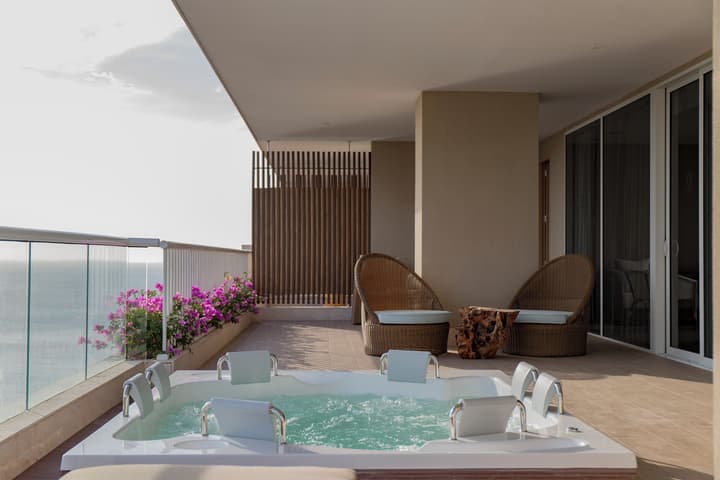 Hotel Irotama Lago