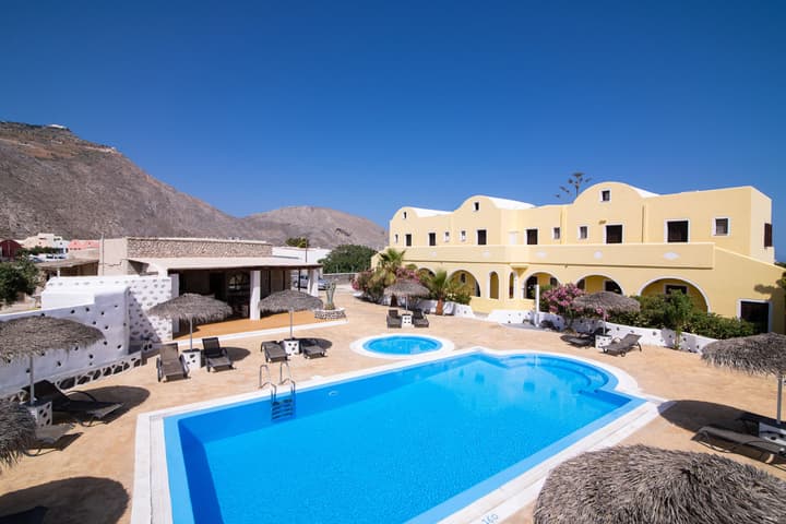 Mandilaria Studios