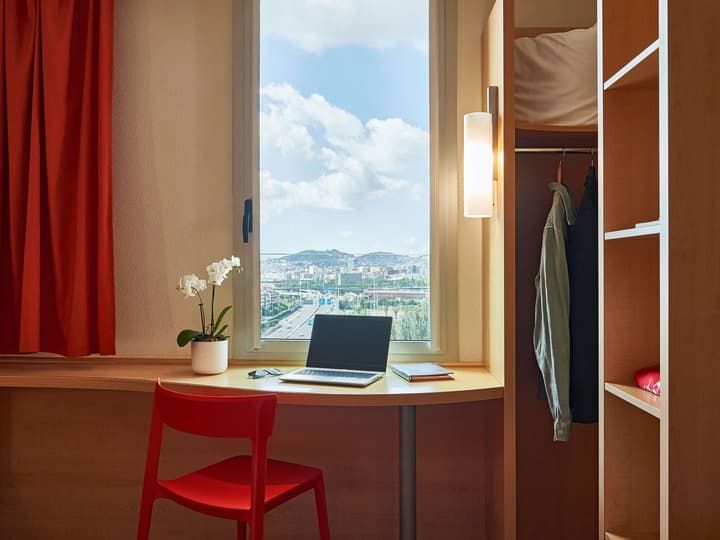 ibis Barcelona Santa Coloma
