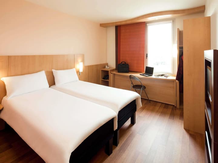 ibis Barcelona Santa Coloma