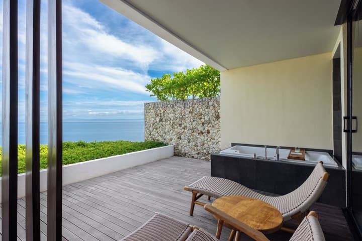 SVANATA Uluwatu Bali Resort