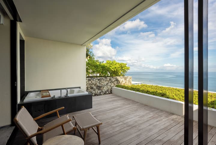 SVANATA Uluwatu Bali Resort