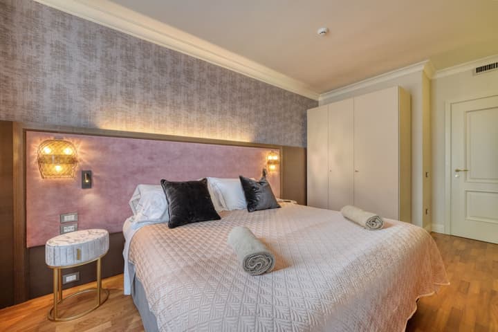 Palazzo della Scala Spa Hotel Suites & Apartments