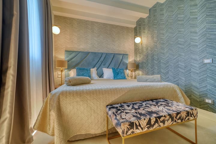 Palazzo della Scala Spa Hotel Suites & Apartments