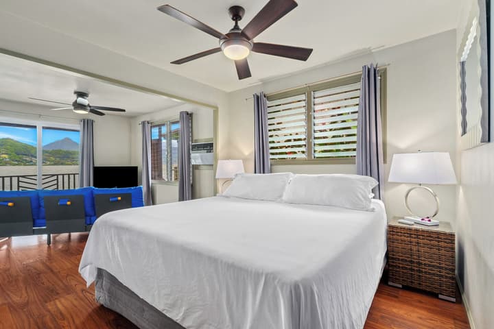 Paradise Bay Resort