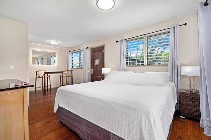 Paradise Bay Resort