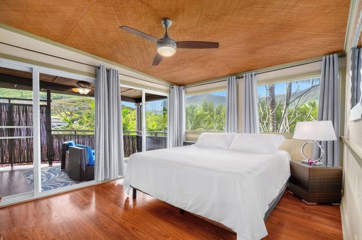 Paradise Bay Resort