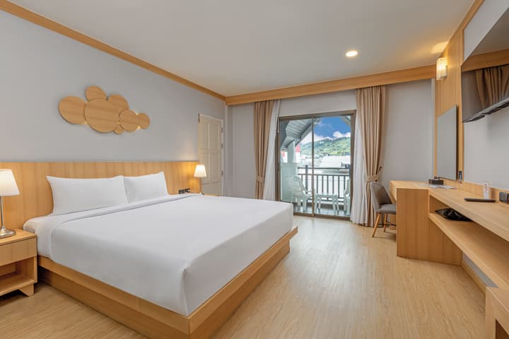 Amata Patong