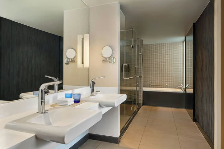Aloft by Marriott Bangkok Sukhumvit 11