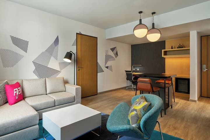 Aloft by Marriott Bangkok Sukhumvit 11