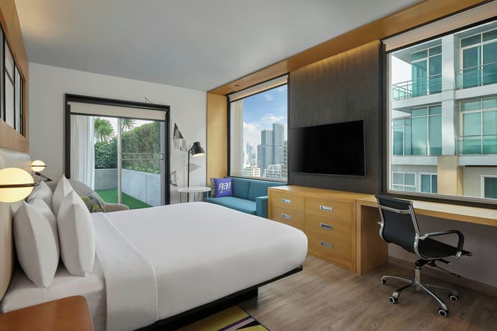 Aloft by Marriott Bangkok Sukhumvit 11
