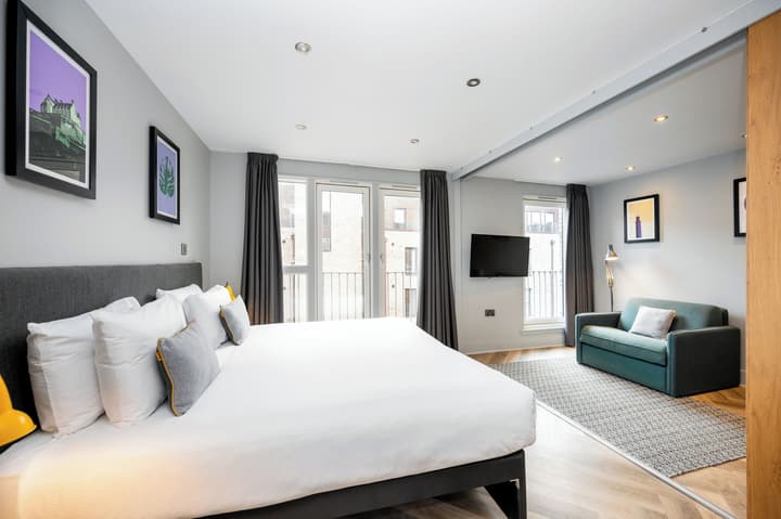 Staycity Aparthotels, Edinburgh, West End