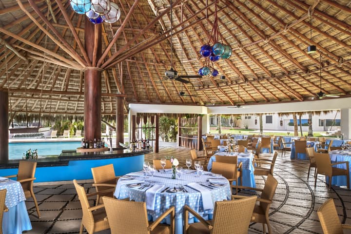 Sunscape Dorado Pacifico Ixtapa Resort & Spa - All Inclusive