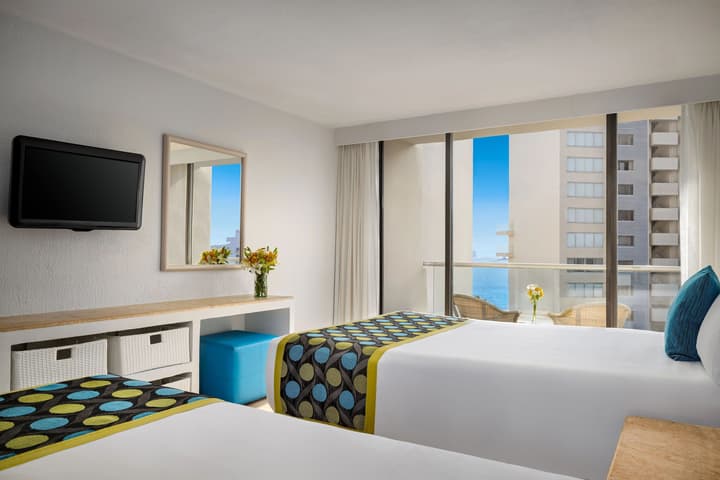 Sunscape Dorado Pacifico Ixtapa Resort & Spa - All Inclusive