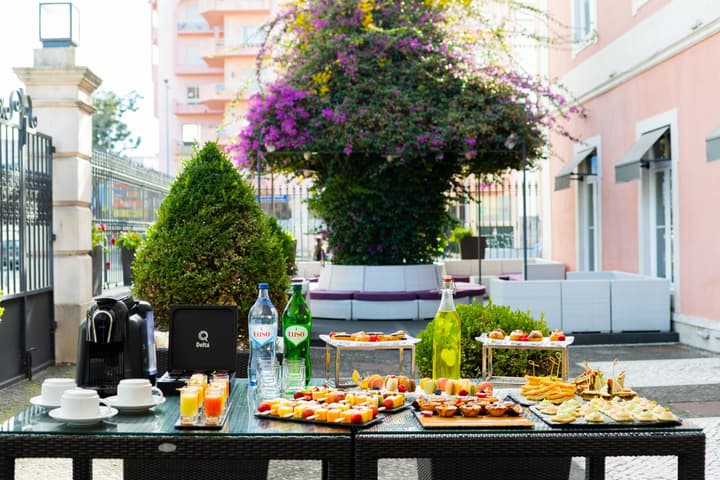 SANA Silver Coast Hotel