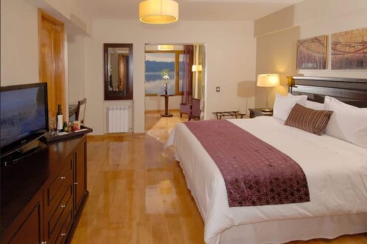 Alma del Lago Suites & Spa