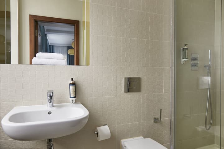 Seraphine Hammersmith Hotel