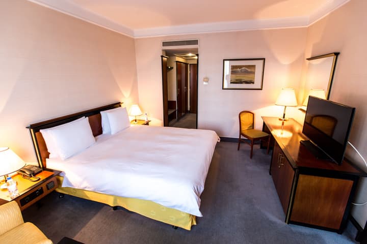 Rahat Palace Hotel