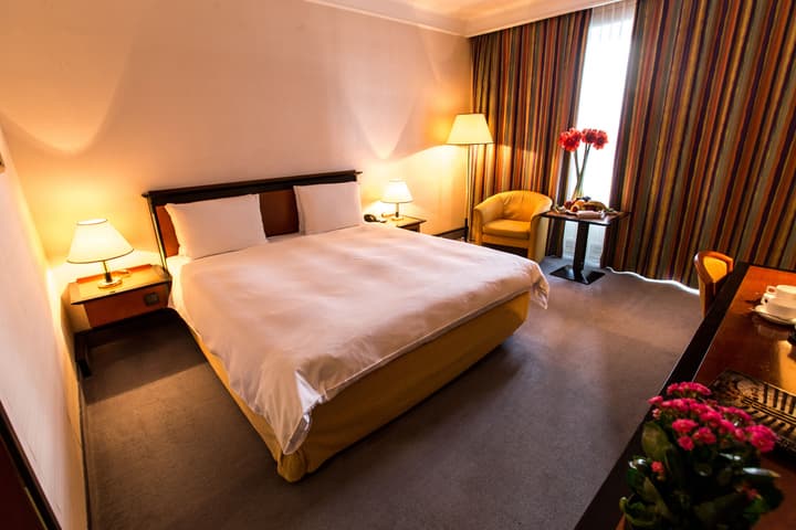 Rahat Palace Hotel