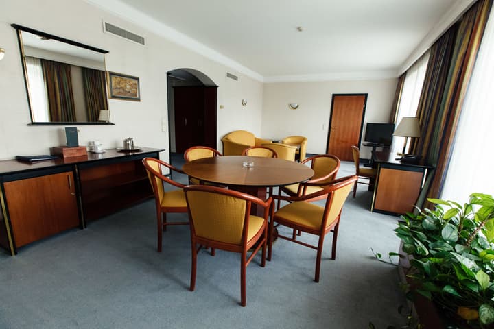 Rahat Palace Hotel