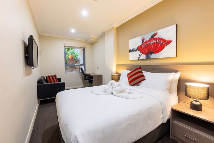 Best Western Plus Camperdown Suites