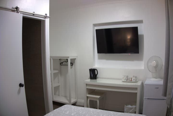 Abbey Point Hotel