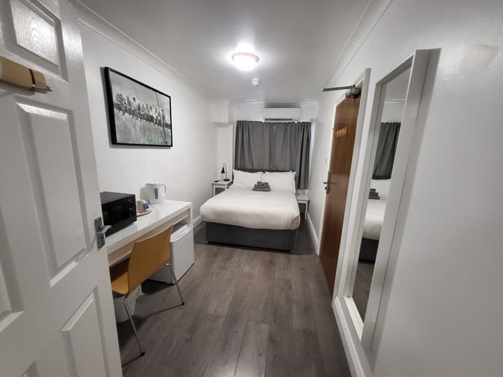 Abbey Point Hotel