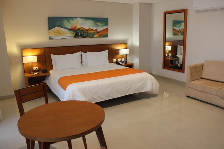 Hotel Atrium Plaza