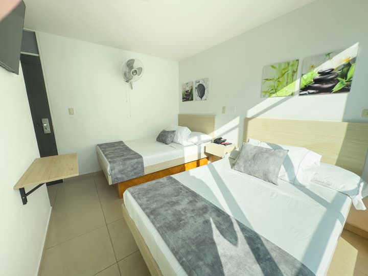 Hotel Alcaravan Medellín