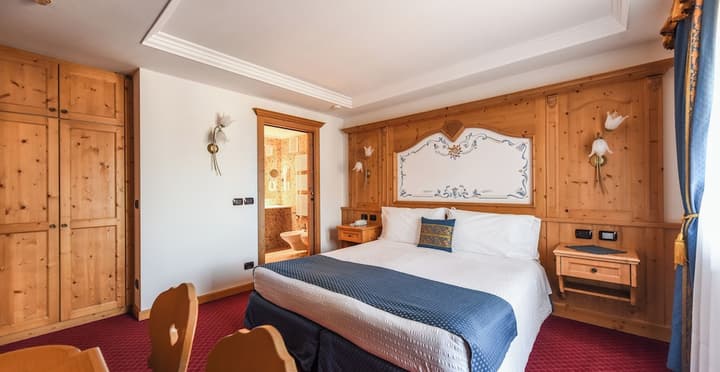 Hotel Antares