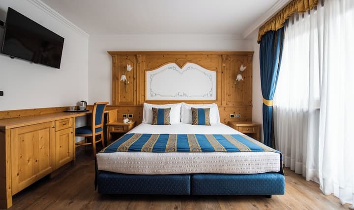 Hotel Antares