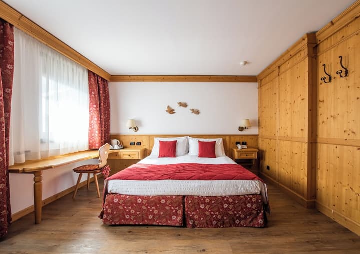 Hotel Antares